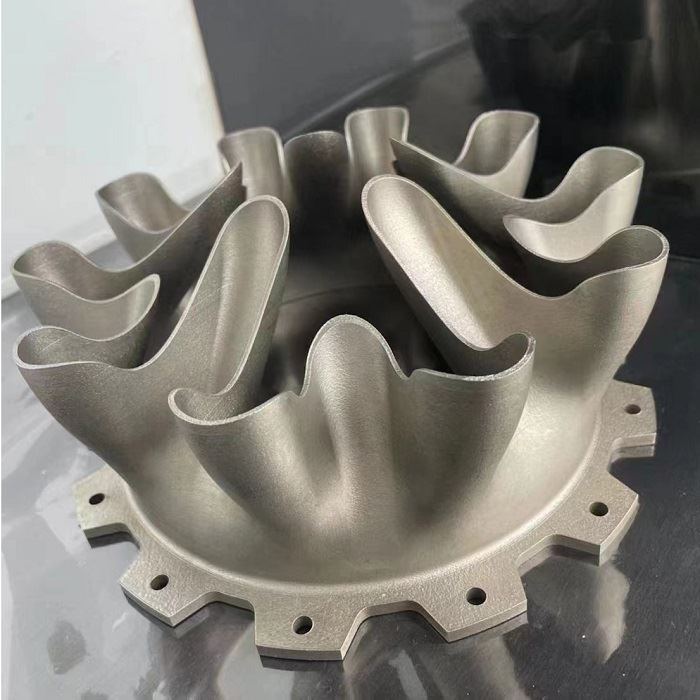 Ar 3D spausdinimo gamyba gali pakeisti CNC stakles?