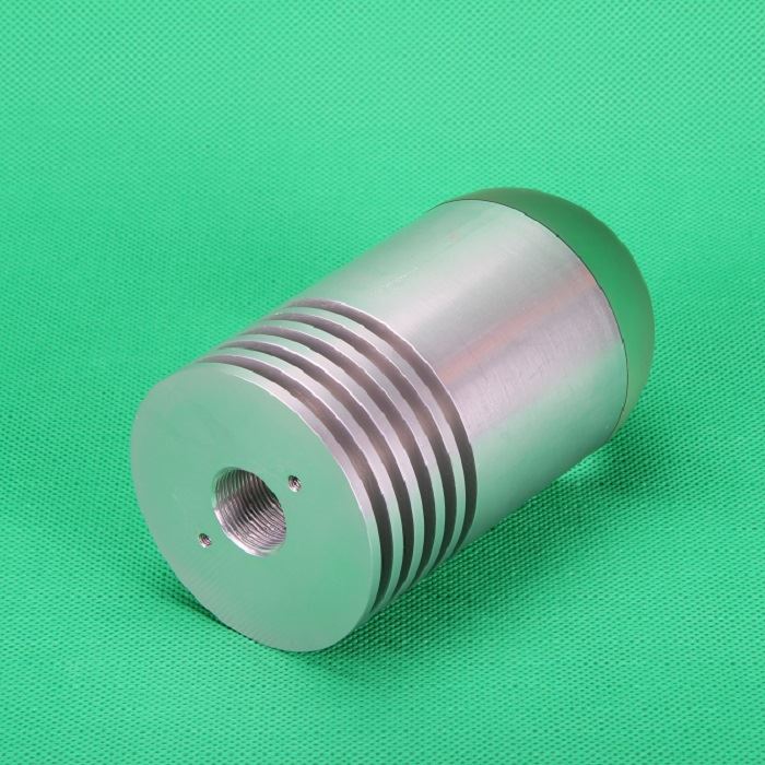 LED dalys su 4 ir 5 ašių CNC apdirbimu